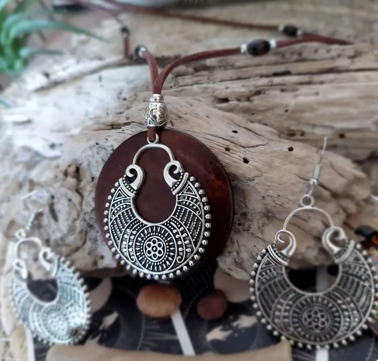 Conjunto boêmio étnico de círculo, madeira chocolate, colar longo com várias contas – photo 6
